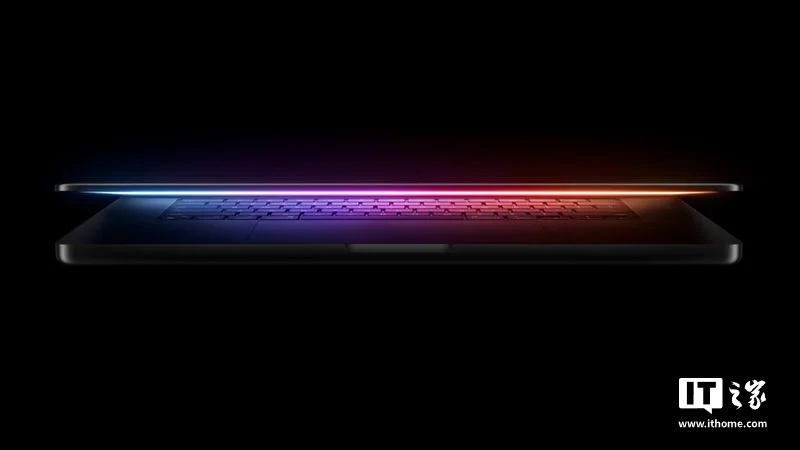 Omdia 路线图显示：2026 款苹果 MacBook Pro 将迎来 OLED 屏和无刘海设计